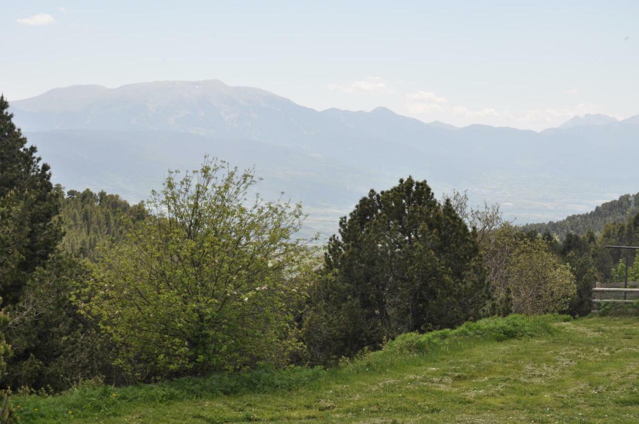 Airelle, bel appartement avec loggia vue montagne Font-Romeu-Odeillo-Via Extérieur photo